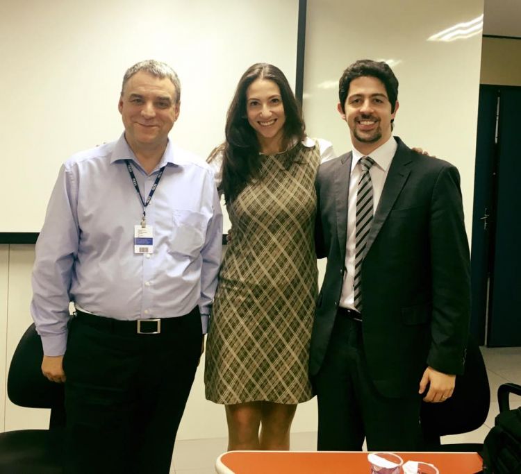 Conferência - Aplicabilidade imediata dos direitos sociais sobre a Administração Pública - PUC-RS (Porto Alegre - RS)